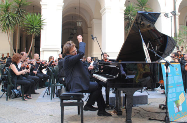 Italų muzikos alchemikas koncertuos Klaipėdoje ir Vilniuje