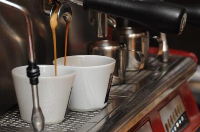 Kokia yra mirtina kofeino dozė?