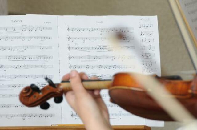 Muzikų dinastijos istorija įamžinta simfoninės muzikos kūrinyje