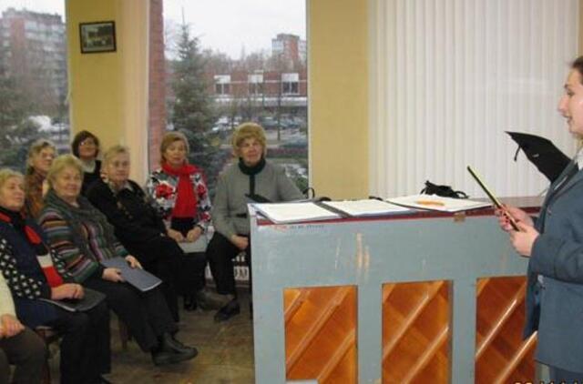 Apie sukčius įspėjo senjorus, nukentėjo jaunimas