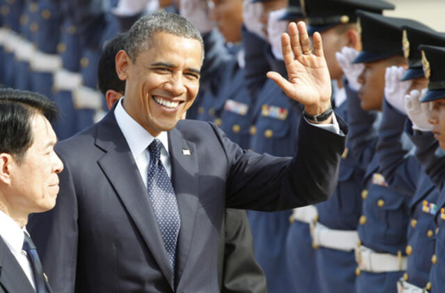 Barakas Obama pradėjo vizitą po tris Azijos šalis
