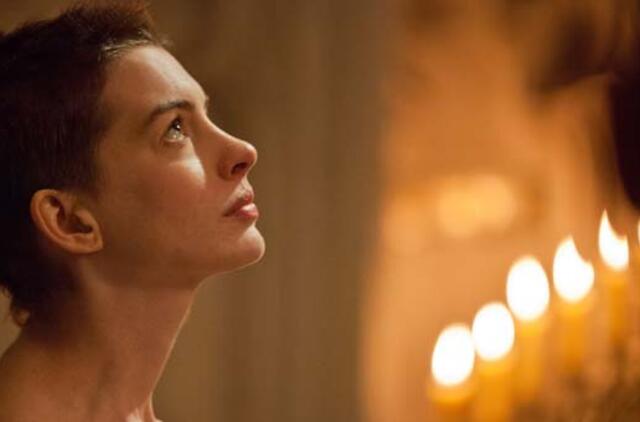 Hugh Jackmanas prognozuoja Oskarą aktorei Anne Hathaway