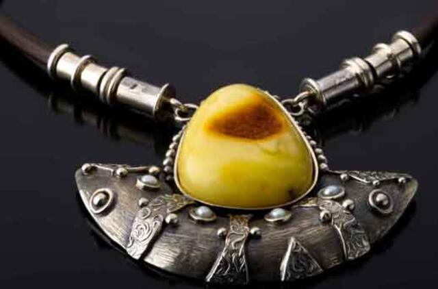 "Iš daugelio vienas" – Klaipėdos krašto auksakaliai vėl kviečia į parodą