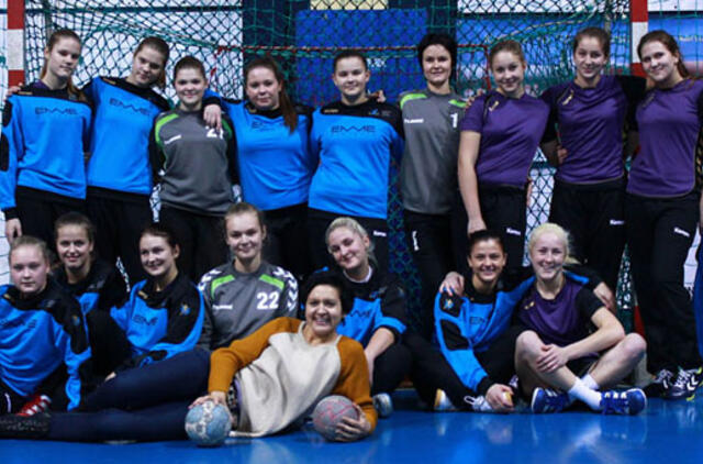 Klaipėdoje atsigauna moterų rankinis