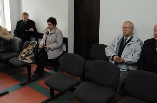 Pajūrio prokurorai skaičiuoja politikų paimtus pinigus