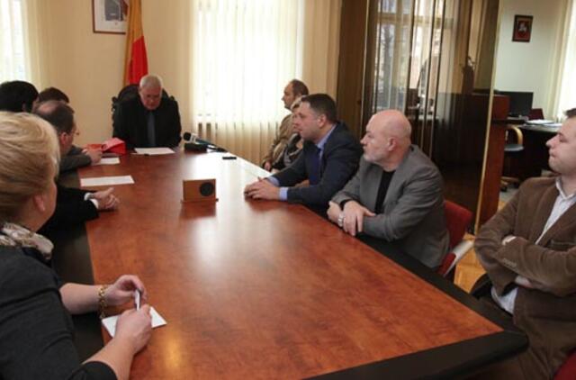 Seimūnus meldė neužmiršti Klaipėdos