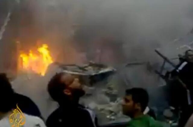 Sirijoje per savižudžio išpuolį žuvo 50 karių