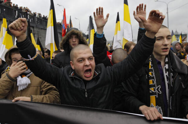 Tūkstančiai ultranacionalistų Maskvoje surengė demonstraciją