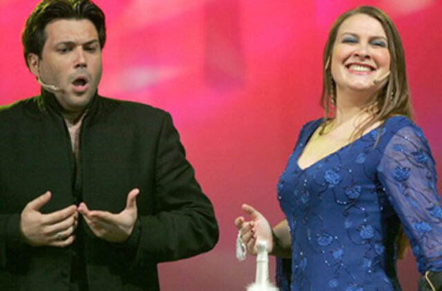 Dešimt klausimų solistams N. Kazlaus ir O. Marinui