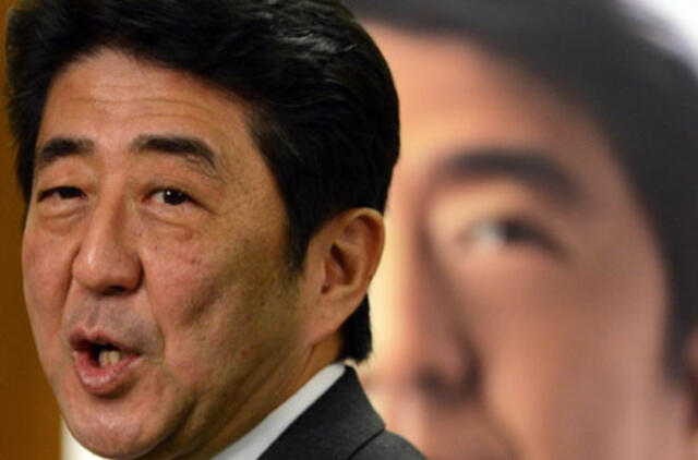 Japonijos parlamento rinkimų nugalėtojas Š. Abė pripažįsta, kad laukia sunkus darbas