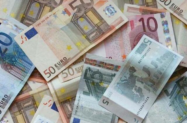 Kroatijos skolinimosi reitingas sumažintas iki "šlamšto" lygio