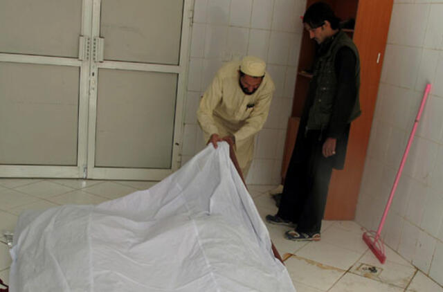 Per savižudžio išpuolį Afganistane žuvo trys žmonės