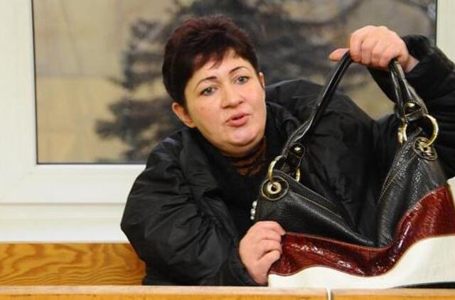 Sūnų badu marinusi šilutiškė kalta nesijaučia