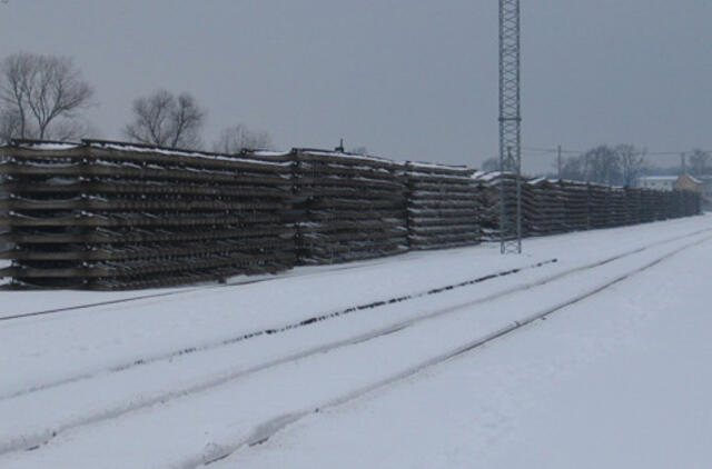 Geležinkeliu Pagėgių link - 120 km per val. greičiu