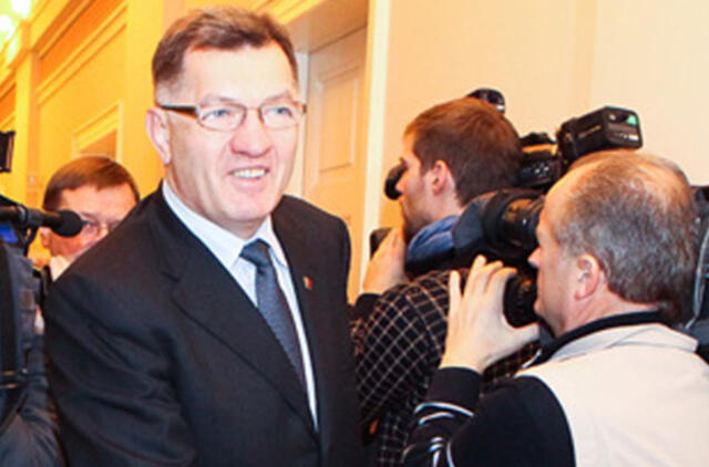 Premjerą pašiurpino dosnumas