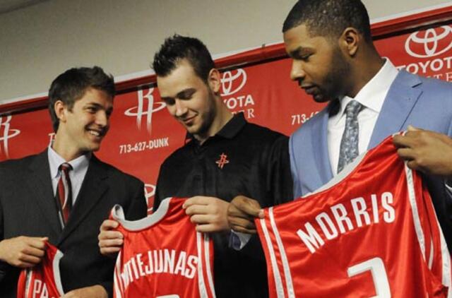 "Rockets" su Donatu Motiejūnu patyrė ketvirtąją nesėkmę iš eilės