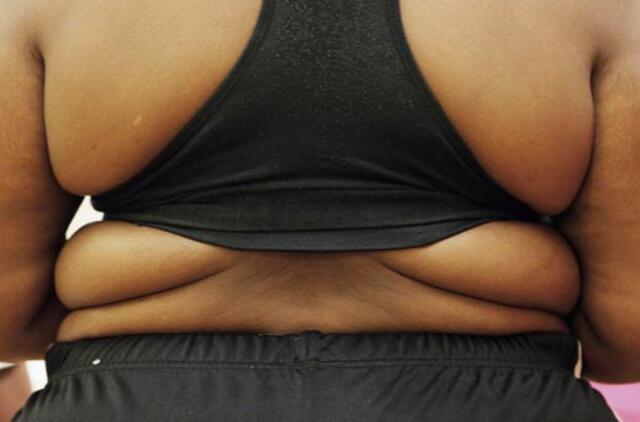 Tyrimas: antsvorį turintys žmonės autoavarijose žūsta dažniau