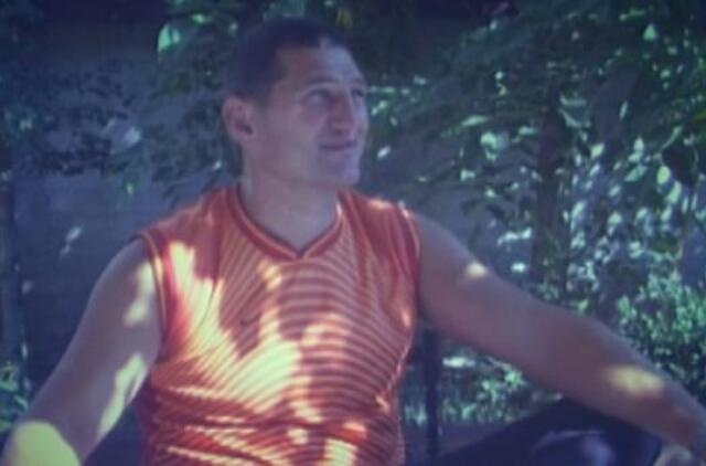 Ar Henrikas Daktaras gaus milijoną iš Lietuvos?