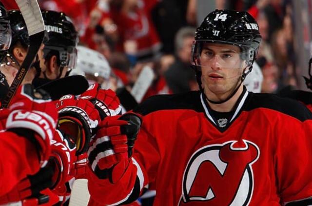 "Devils" su Dainiumi Zubrumi nugalėjo "Rangers" ledo ritulininkus