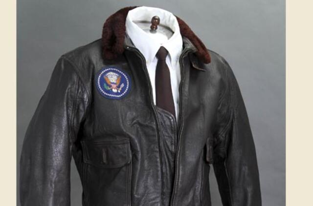 Dž. F. Kenedžio striukė aukcione parduota už 500 000 eurų