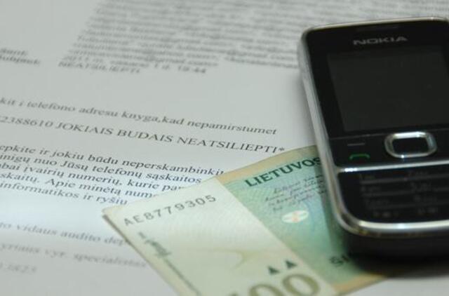 Gelbėdama anūką senolė sukčiui atidavė beveik 7000 litų