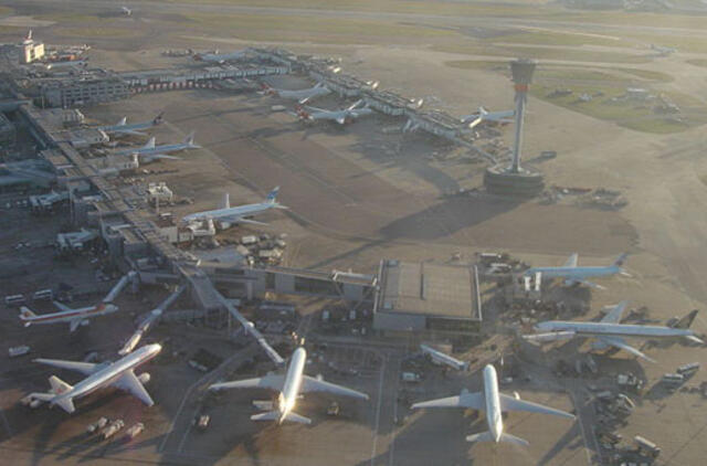 Hitrou oro uostas pernai aptarnavo rekordinį keleivių skaičių