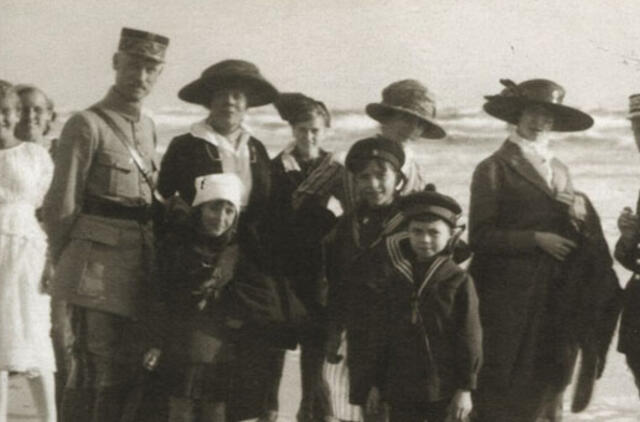 Klaipėdos akvarelės: namai ir žmonės (278)