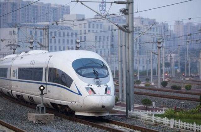 P. Korėjos geležinkelininkai išbandė bevielę elektros perdavimo sistemą