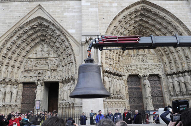 Paryžiaus Dievo motinos katedroje bus pakabinti nauji varpai