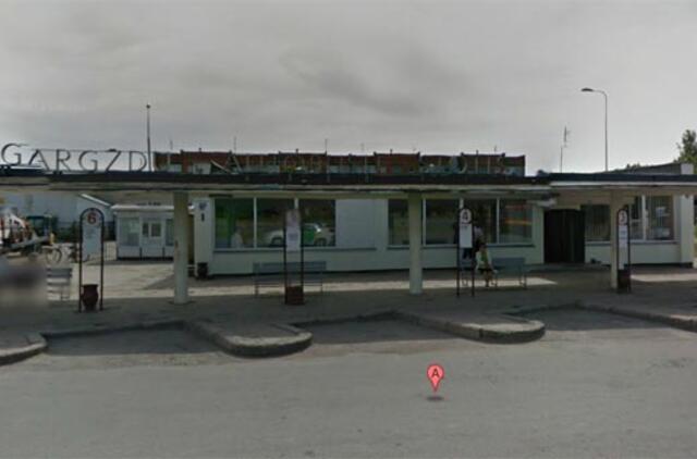 Rytai – anapus stoties laukiamojo