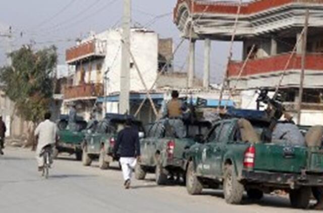 Sukilėliai Afganistane surengė keturias atakas