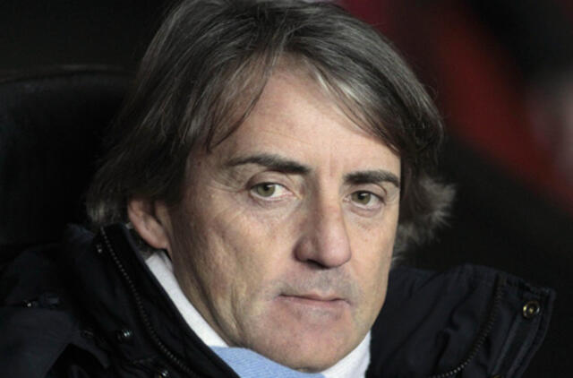 Svyruoja Roberto Mancini kėdė "Man City" klube