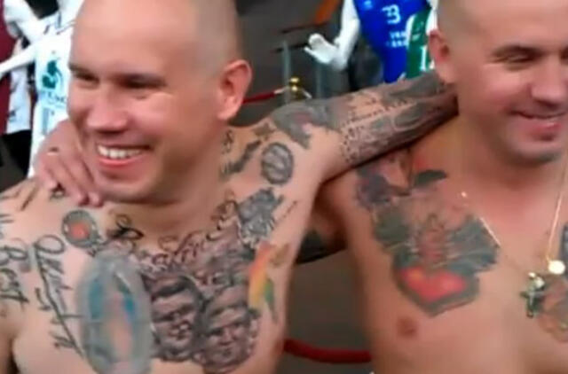 Tatuiruotėmis su Lietuvos krepšininkais išgarsėję latviai tapo Lietuvos piliečiais