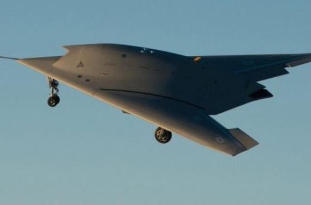 Vokietijoje du asmenys apkaltinti bepiločių lėktuvų variklių pardavimu Iranui