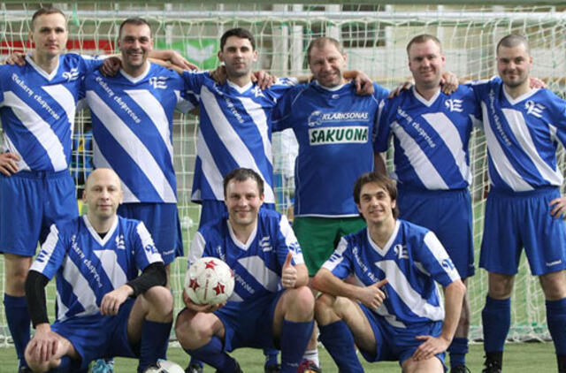 Žurnalistai susirungė futbolo aikštėje