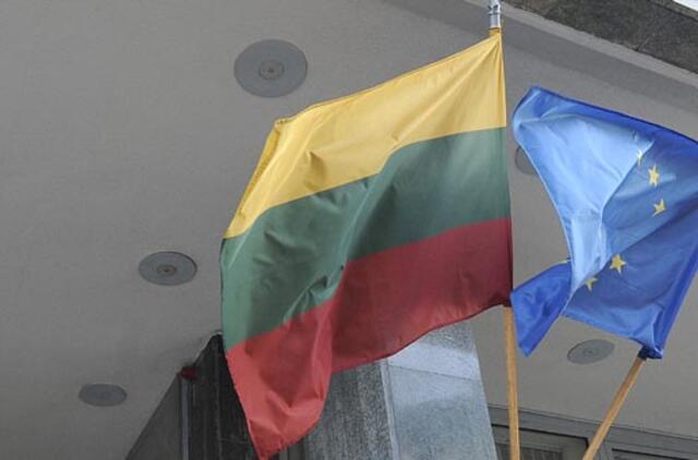 Artėjantį pirmininkavimą ES Tarybai Lietuva pasitiks iškeltomis ES vėliavomis