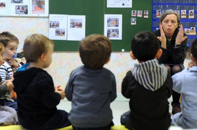 Biudžeto perteklius - skoloms, o ne vaikams