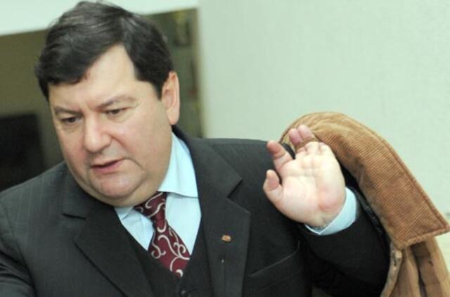 Emanuelis Zingeris apšvies afrikiečius