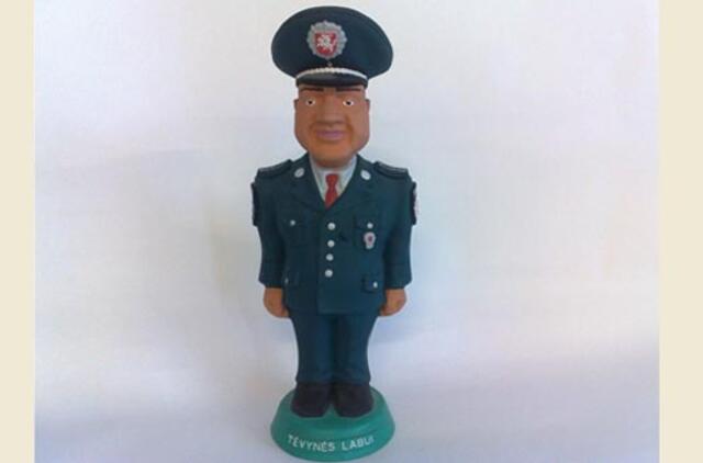 Hanojaus gatvėse neliks storų ir mažų policininkų