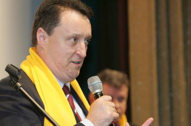 Liberalų ir centro sąjungos pirmininku išrinktas Artūras Melianas