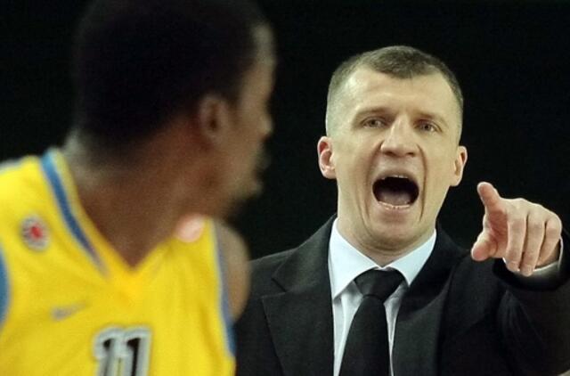 LKF šventėje Alytuje Dzūkijos rinktinei vadovaus T. Pačėsas