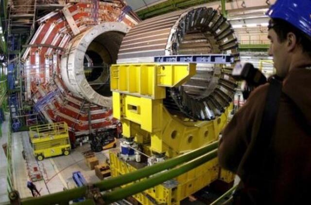 Mokslininkai vis labiau įsitikinę, jog atrado Higgso bozoną