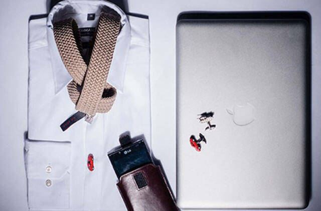 Sezono mados hitas – ryškios spalvos ir aksesuarai vyrams