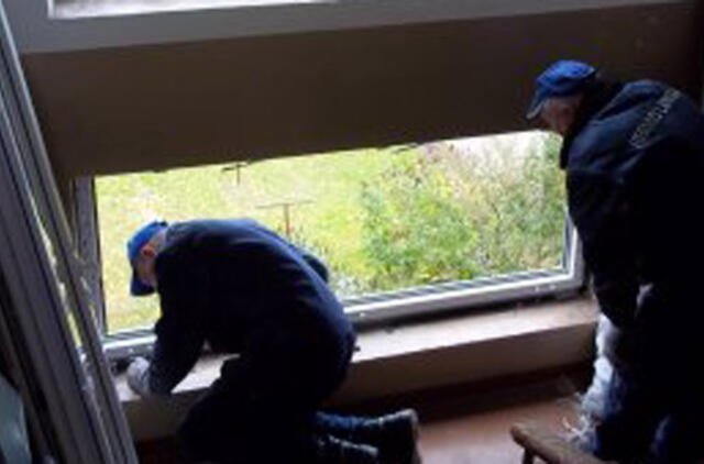 Svetimais langais savo skolos grąžinti nepavyko