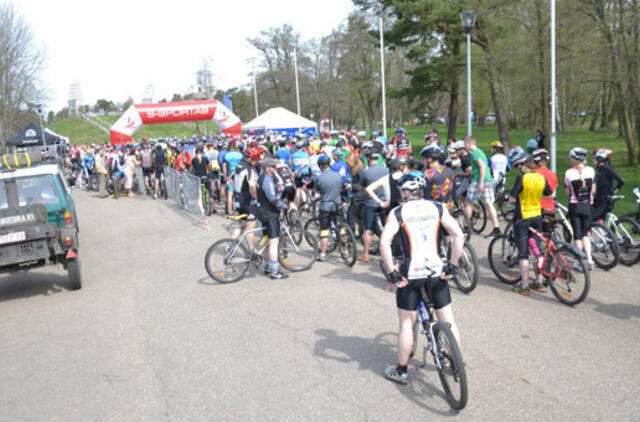 Dviračių sporto mėgėjus kviečia "Žemaitijos taurė"