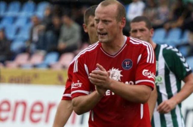 Ekrano senbuviai sužaistas rungtynes skaičiuoja šimtais