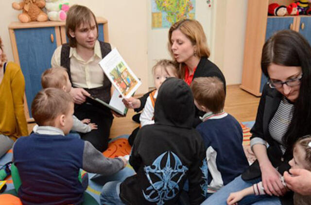 Globos namų vaikai sulaukė ne tik naujų knygelių, bet ir buvo apgaubti dideliu dėmesiu