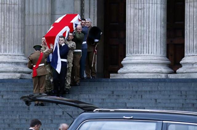 Londone - Margaret Tečer laidotuvių repeticija