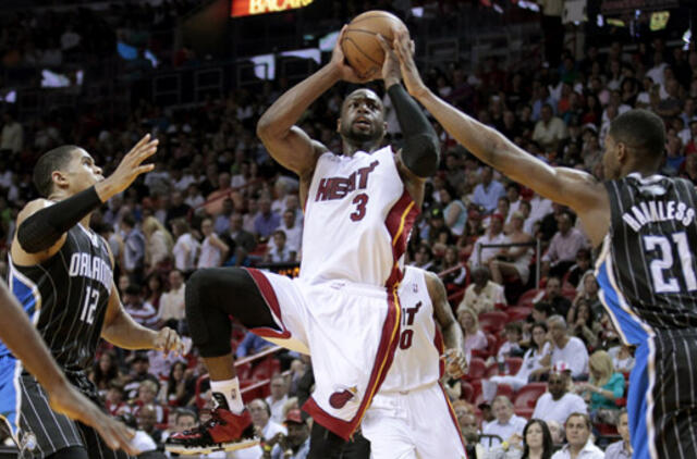 NBA čempionai iškovojo aštuntąją pergalę iš eilės