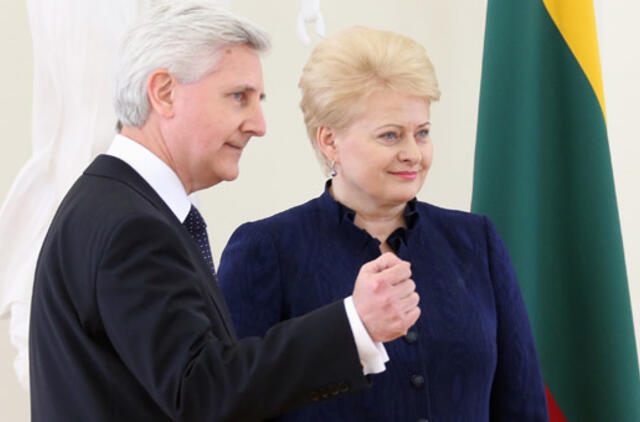 Prezidentė priėmė Šveicarijos ambasadoriaus skiriamuosius raštus